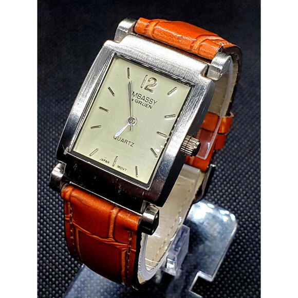 Rare Hinged Lug Embassy Gruen Vintage Men's Tank Dress Watch